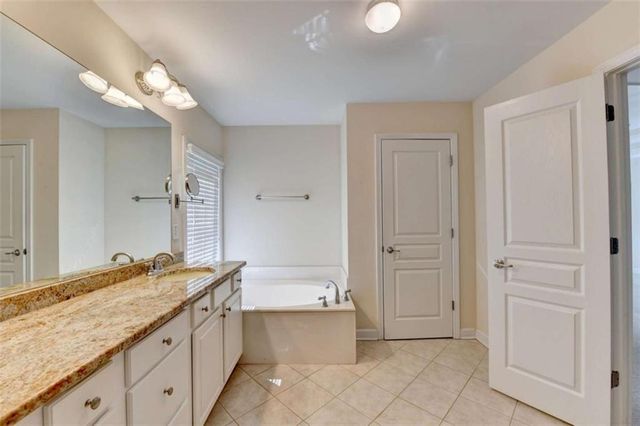 961 Cambron Commons Trace, Suwanee, GA 30024