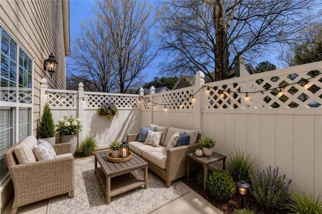 961 Cambron Commons Trace, Suwanee, GA 30024