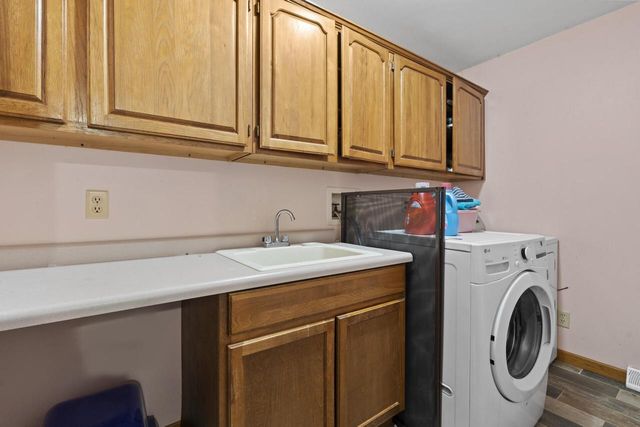 21335 Northcape ROAD, Union Grove, WI 53182