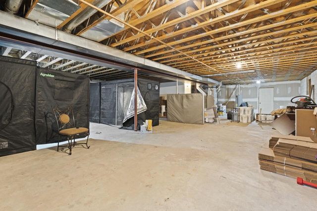 21335 Northcape ROAD, Union Grove, WI 53182