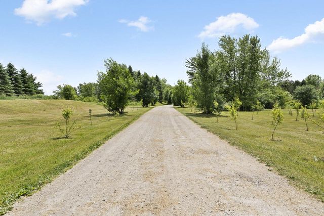 21335 Northcape ROAD, Union Grove, WI 53182