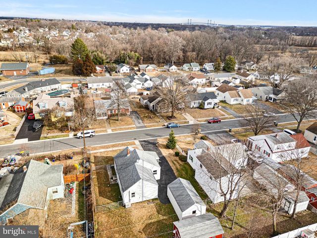 6 LASALLE AVE, New Castle, DE 19720