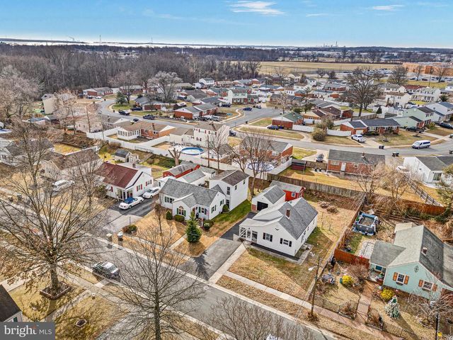 6 LASALLE AVE, New Castle, DE 19720