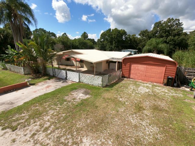 3497 NW 24th Avenue, Okeechobee, FL 34972