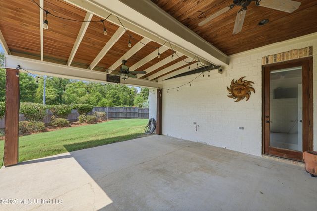 403 Huntington Point, Brandon, MS 39047