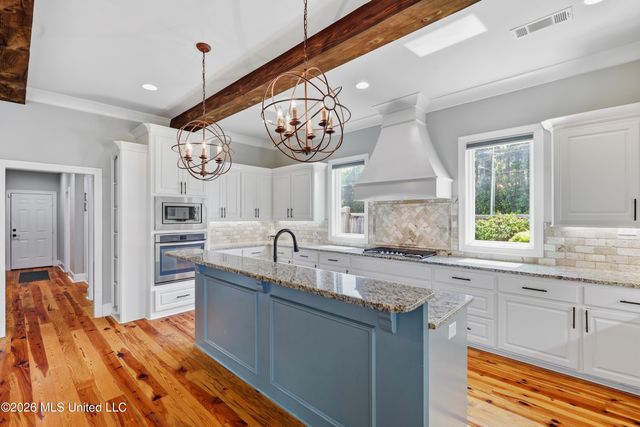 403 Huntington Point, Brandon, MS 39047