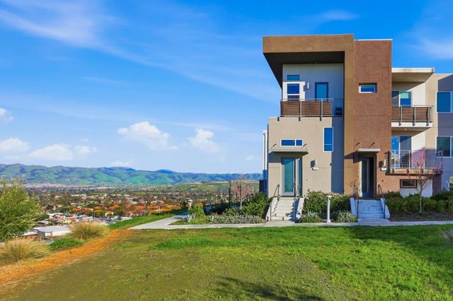 169 Manly Terrace 1, San Jose, CA 95136