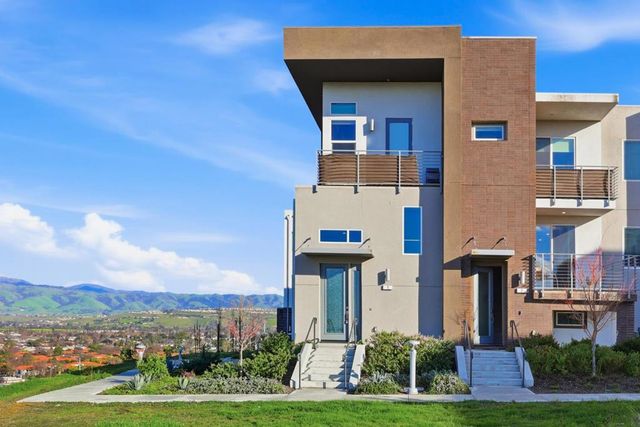 169 Manly Terrace 1, San Jose, CA 95136