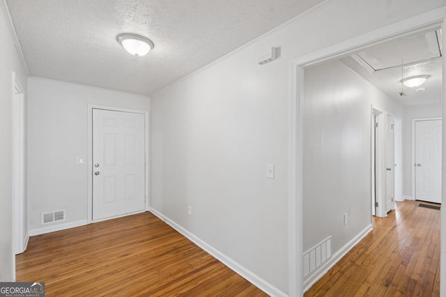 33 Skyline Drive SE, Cartersville, GA 30120