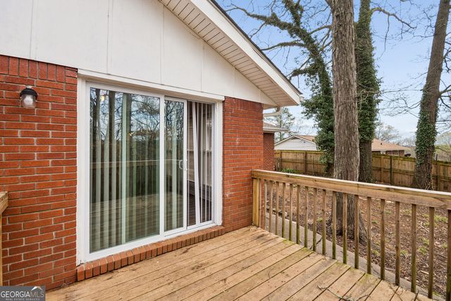 33 Skyline Drive SE, Cartersville, GA 30120