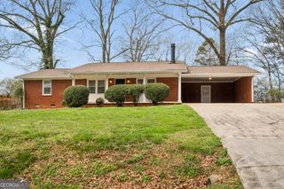 33 Skyline Drive SE, Cartersville, GA 30120