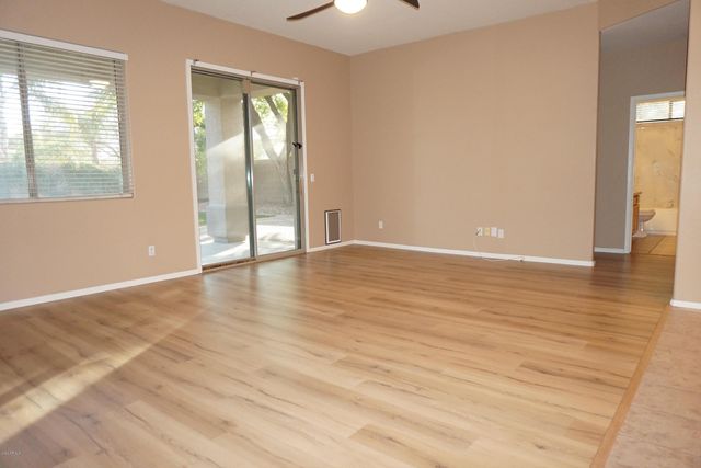 13727 W San Miguel Avenue, Litchfield Park, AZ 85340
