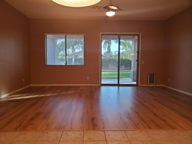 13727 W San Miguel Avenue, Litchfield Park, AZ 85340