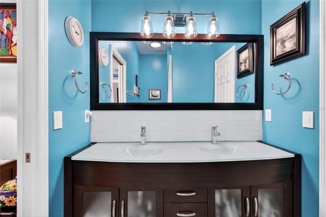 771 LONG LAKE DRIVE, Oviedo, FL 32765