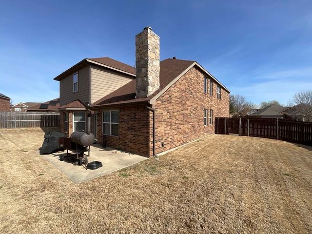 6020 Heather Drive, Grand Prairie, TX 75052