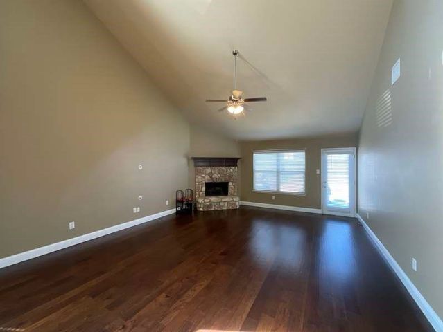 6020 Heather Drive, Grand Prairie, TX 75052