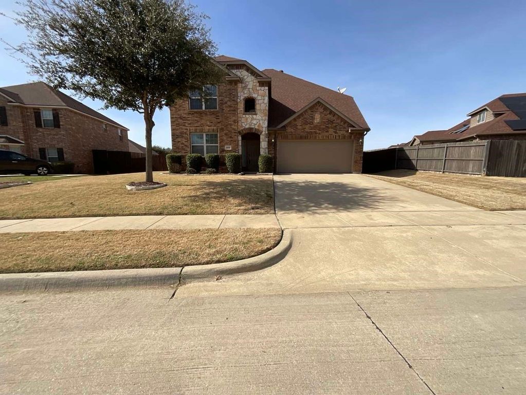 6020 Heather Drive, Grand Prairie, TX 75052