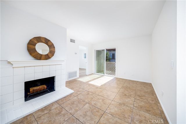 23611 Golden Springs I12, Diamond Bar, CA 91765