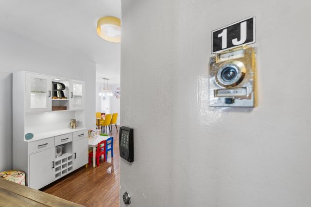 6135 98th St Apt 1J, New York City, NY 11374