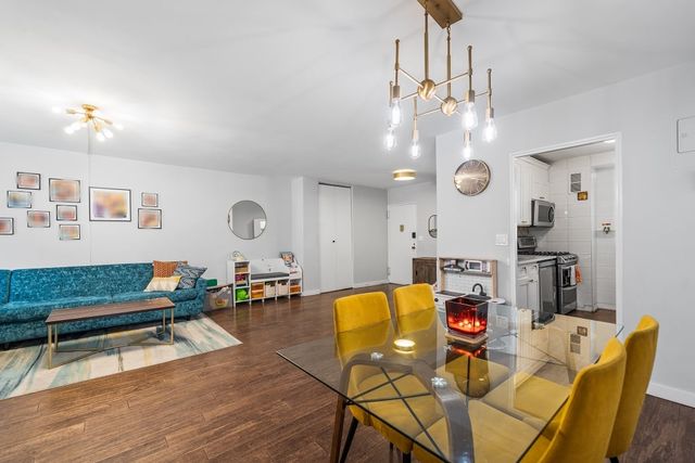 6135 98th St Apt 1J, New York City, NY 11374