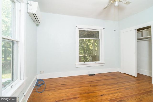 2315 ROLLING RD S, Scottsville, VA 24590