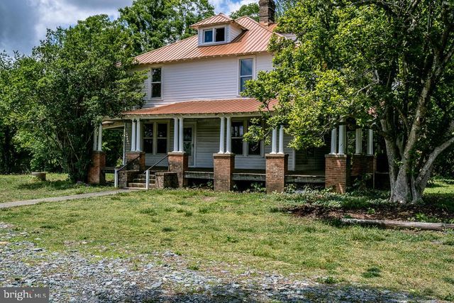 2315 ROLLING RD S, Scottsville, VA 24590