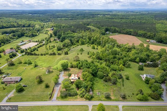 2315 ROLLING RD S, Scottsville, VA 24590