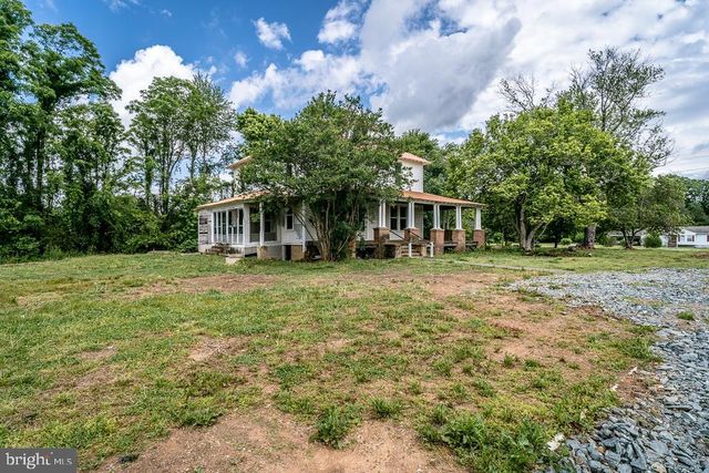 2315 ROLLING RD S, Scottsville, VA 24590