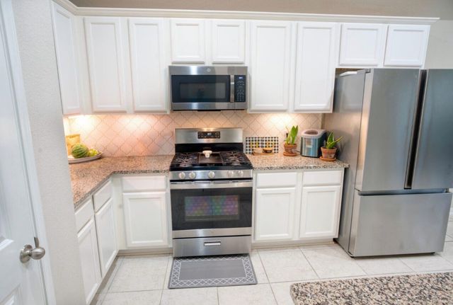 441 Countryside Drive, West Columbia, TX 77486