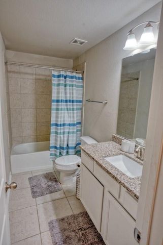441 Countryside Drive, West Columbia, TX 77486