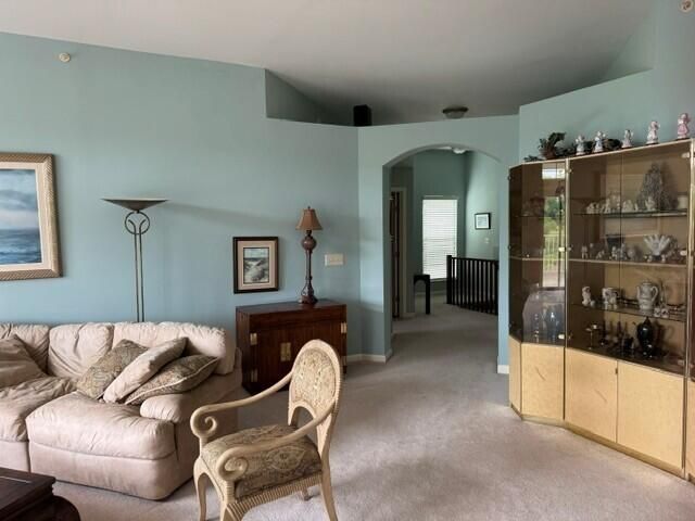 442 Breezewood Court, Ludlow, KY 41016