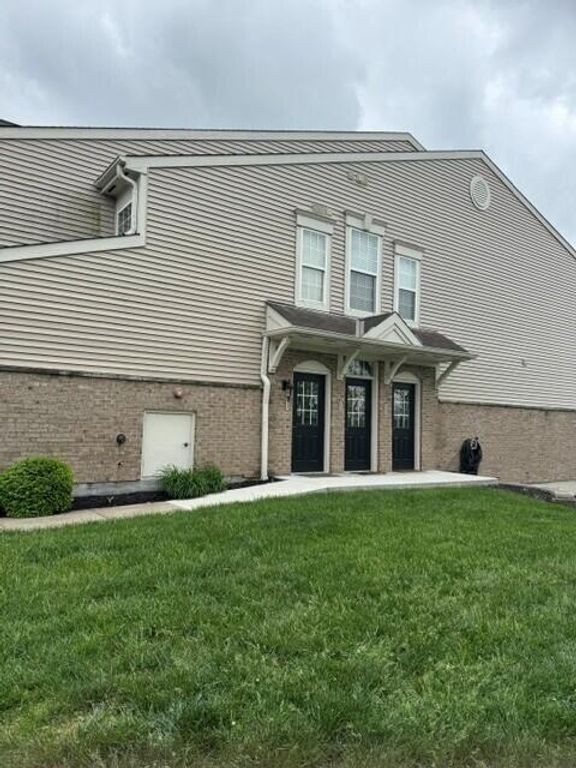 442 Breezewood Court, Ludlow, KY 41016