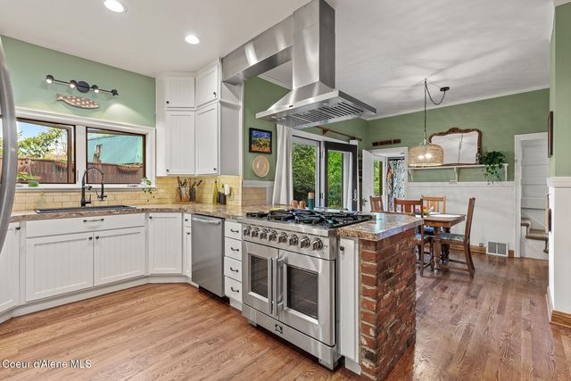 1040 N 23rd St, Coeur D'alene, ID 83814