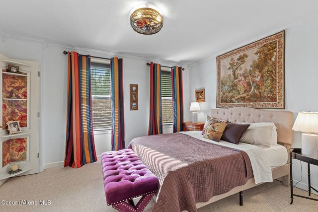 1040 N 23rd St, Coeur D'alene, ID 83814
