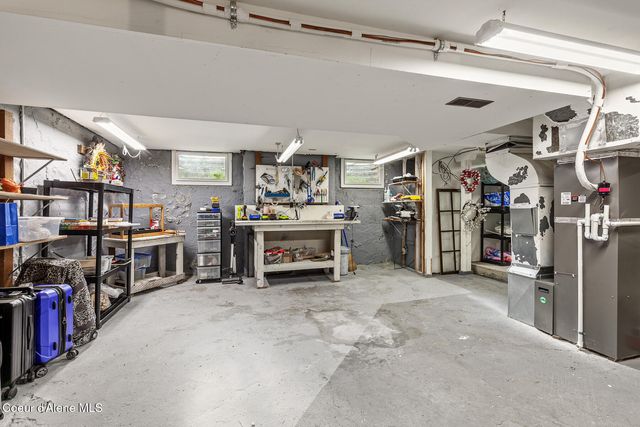 1040 N 23rd St, Coeur D'alene, ID 83814