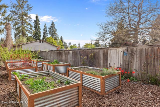 1040 N 23rd St, Coeur D'alene, ID 83814