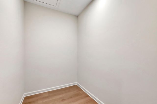 100 W Prive Circle, Delray Beach, FL 33445