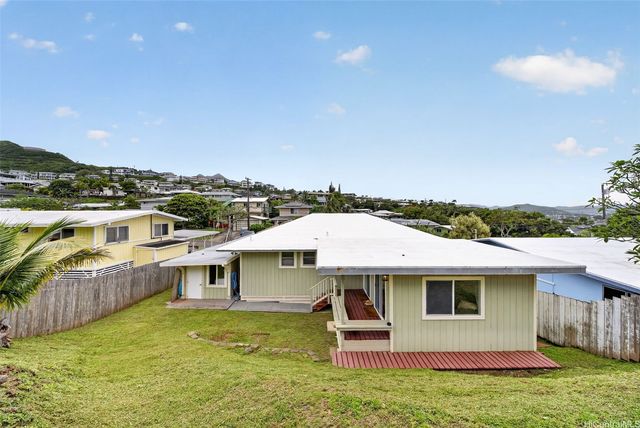 1342 Nanialii Street, Kailua, HI 96734