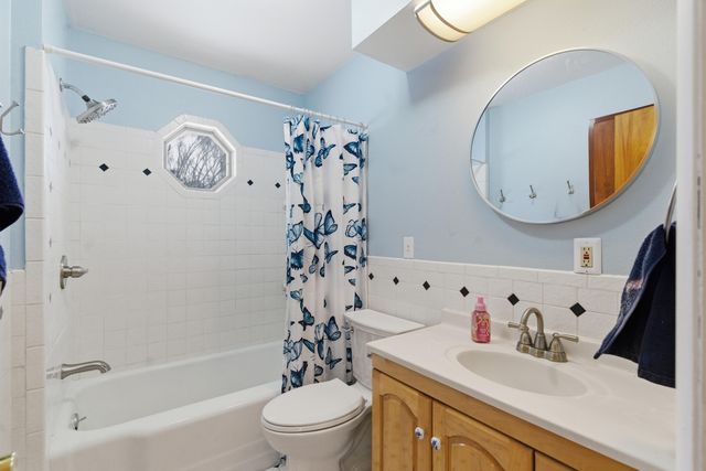 5258 E S Avenue, Pavilion Twp, MI 49097