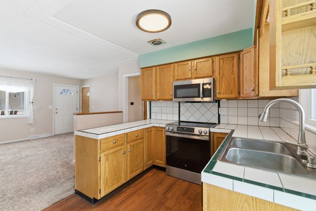 5258 E S Avenue, Pavilion Twp, MI 49097