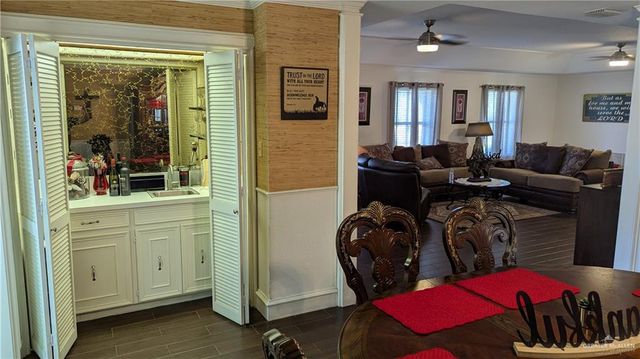 5102 S Palm Valley S Drive, Harlingen, TX 78552