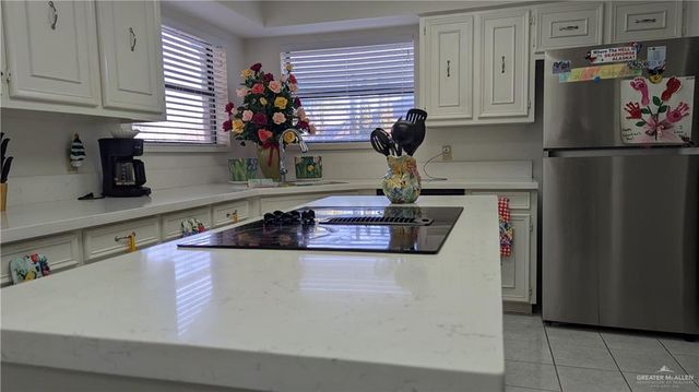 5102 S Palm Valley S Drive, Harlingen, TX 78552