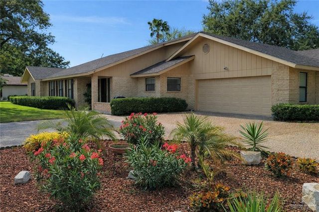 5102 S Palm Valley S Drive, Harlingen, TX 78552