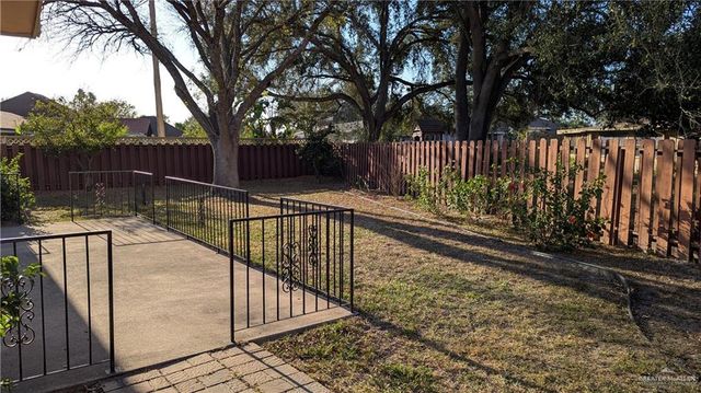 5102 S Palm Valley S Drive, Harlingen, TX 78552