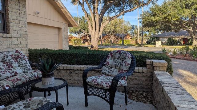 5102 S Palm Valley S Drive, Harlingen, TX 78552