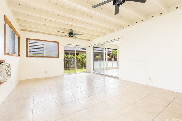 7223 Kuahono Street, Honolulu, HI 96825