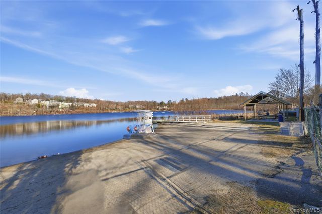 203 Lake Shore Drive, Mahopac, NY 10541