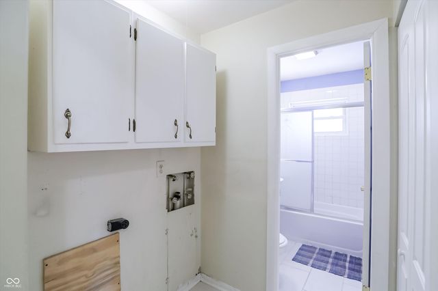 621 S 4th Avenue, Beech Grove, IN 46107