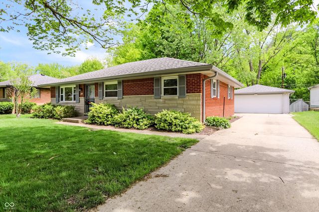 621 S 4th Avenue, Beech Grove, IN 46107
