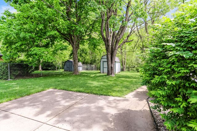 621 S 4th Avenue, Beech Grove, IN 46107